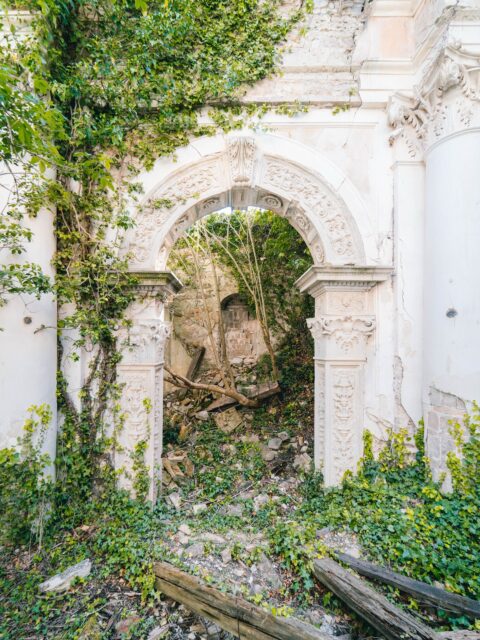 Eglise abandonnée, Italie 🇮🇹

Website : ledecay.com
Flickr : flickr.com/le_decay
Facebook : fb.com/ledecay.photographie

#urbex #decay #abandoned #architecture #ruins
