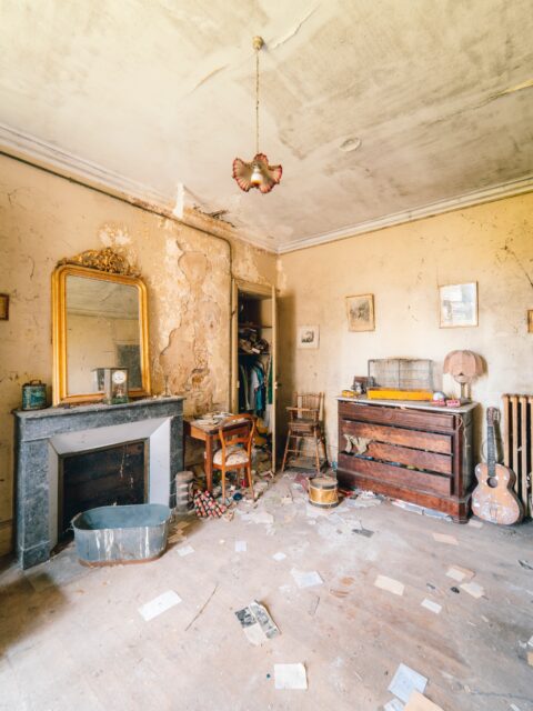 Château abandonné, France 🇫🇷

Website : ledecay.com
Flickr : flickr.com/le_decay
Facebook : fb.com/ledecay.photographie

#urbex #decay #abandoned #architecture #ruins