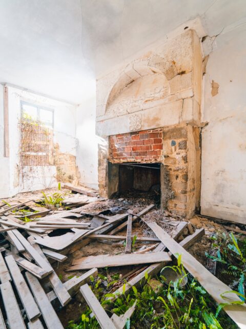 Château abandonné, France 2022 🇫🇷

Website : ledecay.com
Flickr : flickr.com/le_decay
Facebook : fb.com/ledecay.photographie

#urbex #decay #abandoned #architecture #ruins